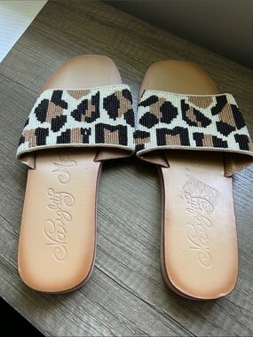 naughty monkey Leopard Beaded Slide Sandals - Tan/Black/Cream